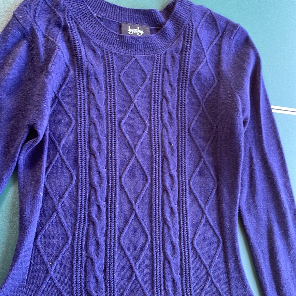 Woman’s dress - Picture 5 of 6